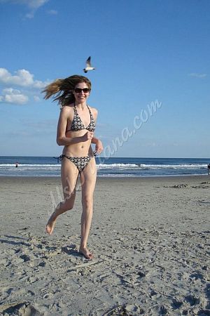 Оксана, метро Библиотека имени Ленина