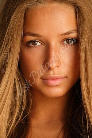 Лиза, метро Войковская