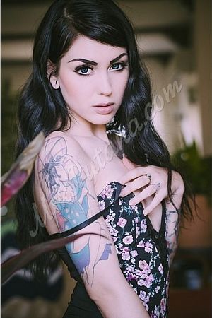 Кира, метро Парк культуры