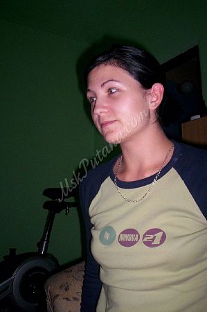 Вика, метро Ленинский проспект