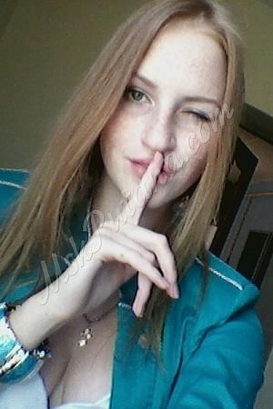 Юля, метро Юго-Западная