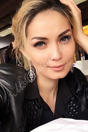 Кристина, метро Ломоносовский проспект