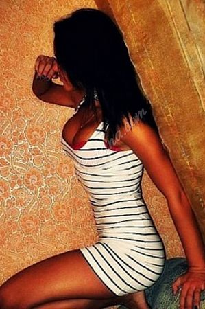 Аня, метро Тургеневская