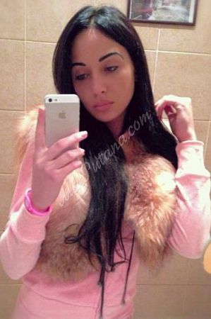 Нина, метро Верхние Котлы