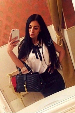 Анастасия, метро Зорге