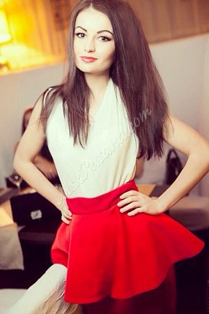 Оля, метро Серпуховская