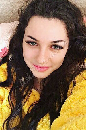 Даша, метро Ботанический сад