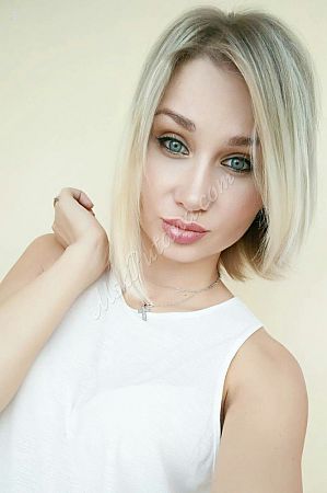 Эля, метро Нахимовский проспект