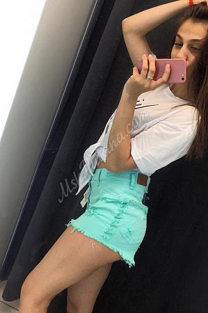 Люба, метро Чистые пруды