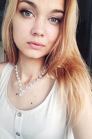 Олеся, метро Молодёжная