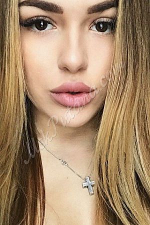 Надежда, метро Павелецкая