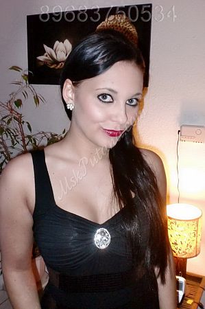 Линда, метро Измайлово