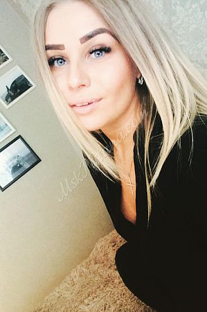 Карина, метро Электрозаводская