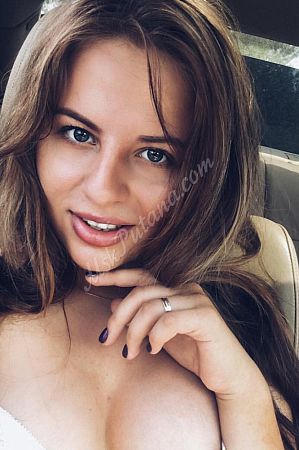 Ника, метро Проспект Мира