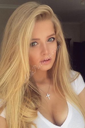 Оксана, метро Улица Старокачаловская