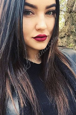 Валентина, метро Шаболовская