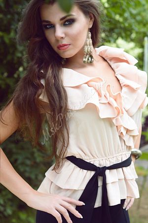 Ксюша, метро Коммунарка