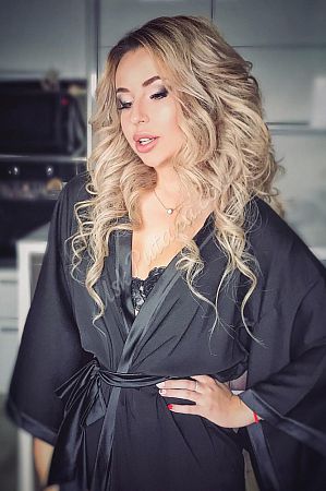 Аля, метро Кропоткинская