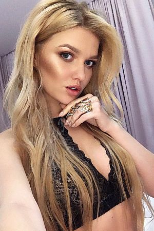 Соня, метро Чистые пруды