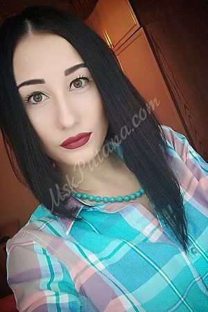 Маша, метро Алексеевская