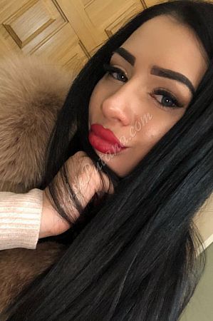 Лера, метро Люблино