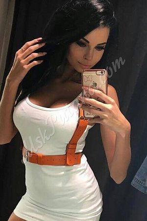 ангелина, метро Полянка