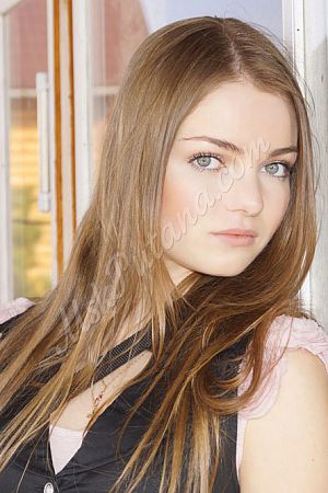 Аня, метро Румянцево