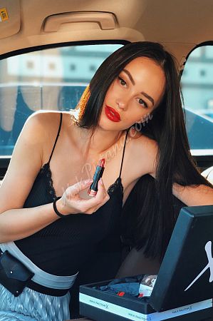 Таня, метро Красносельская