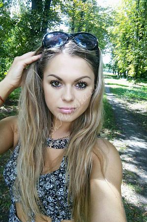 Лиза, метро Рассказовка