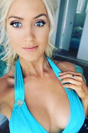 Людмила, метро Ботанический сад