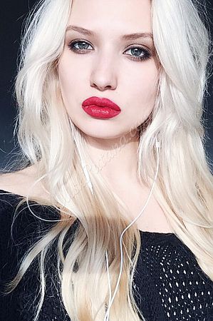 Инна, метро Петровский парк