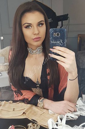 Инга, метро Маяковская