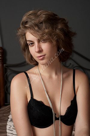 Аня, метро Тургеневская