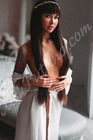 Анеля, метро Тверская