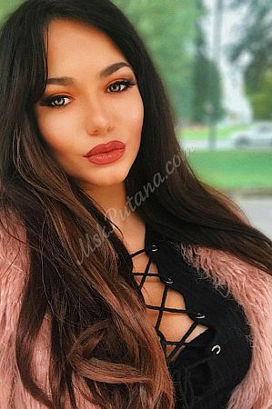 Диана, метро Бунинская аллея