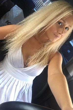 Яночка, метро Баррикадная