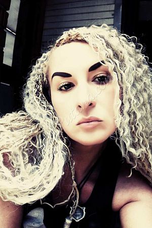 Аня, метро Тушинская