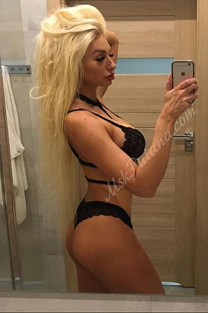 Катя, метро Перово