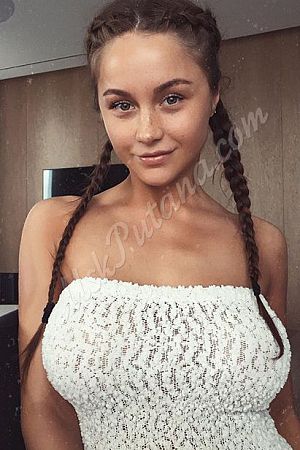 Марьяна, метро Коломенская