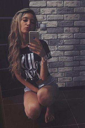 лиля, метро Фили