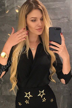 нелли, метро Беляево