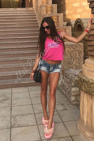 варя, метро Бульвар Адмирала Ушакова