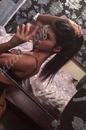 Ника, метро Полежаевская