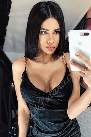 Кристина, метро Борисово