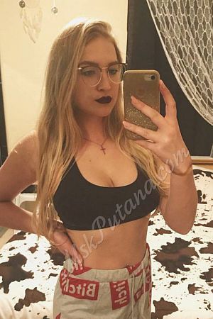 анжелла, метро Верхние Котлы