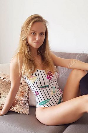 милана, метро Отрадное