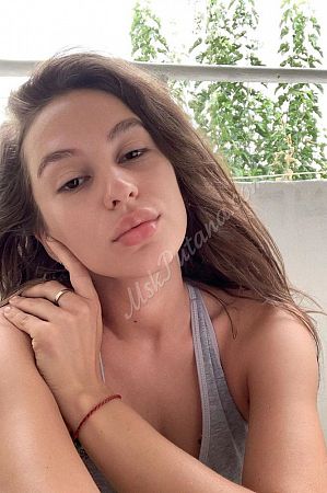 Ксюша, метро Новохохловская