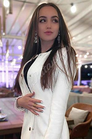 Вероника, метро Академическая