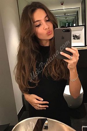 Женя, метро Марксистская