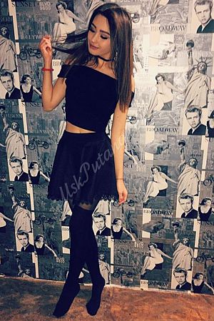 Юля, метро Каховская